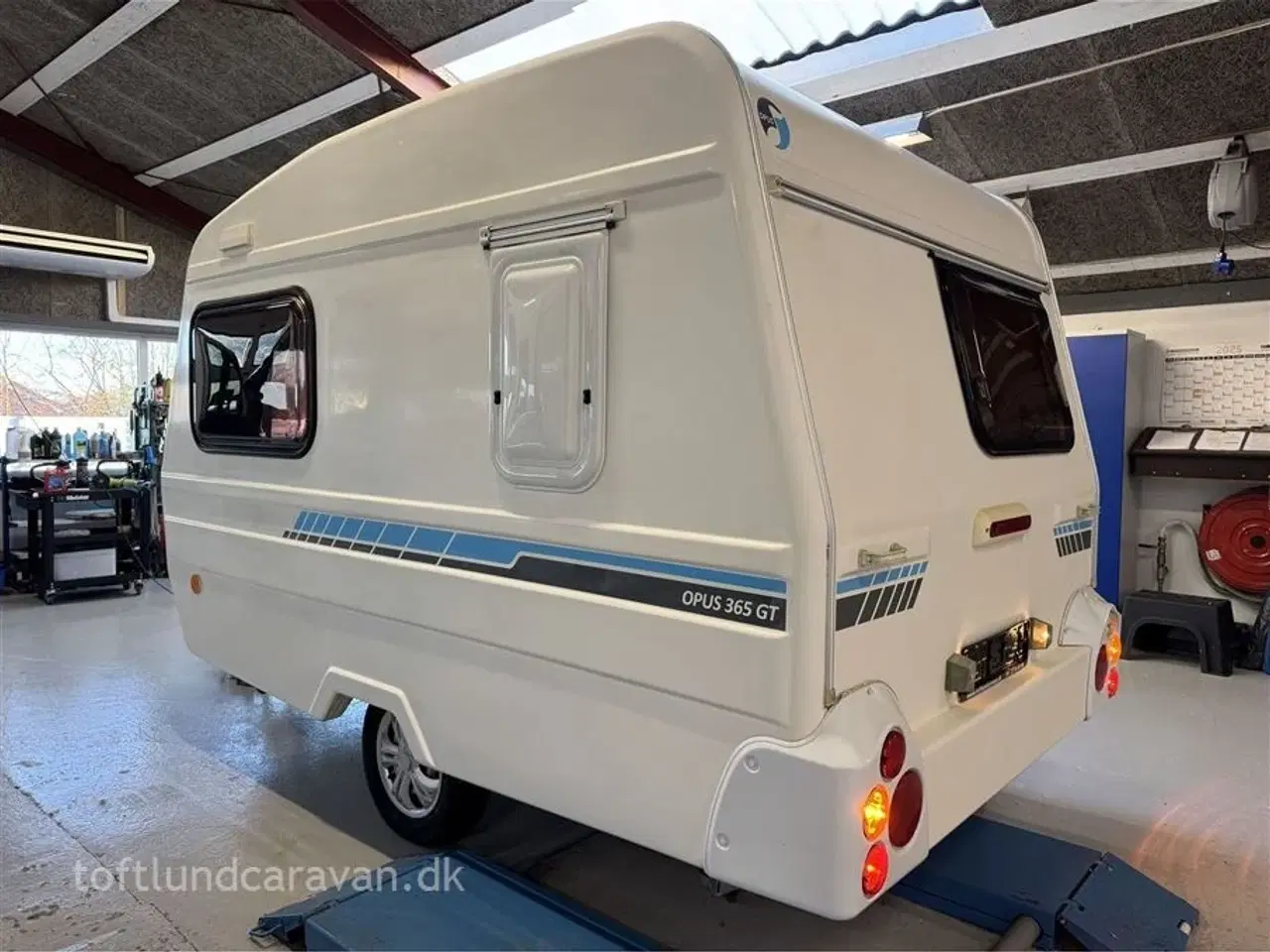 Billede 9 - 2018 - Vega 365 NT GT   DK s LETTESTE KUN 650 kg, 1 ejers, næsten som NY, sælges inkl. fortelt . TILBUD hvem kommer først ?