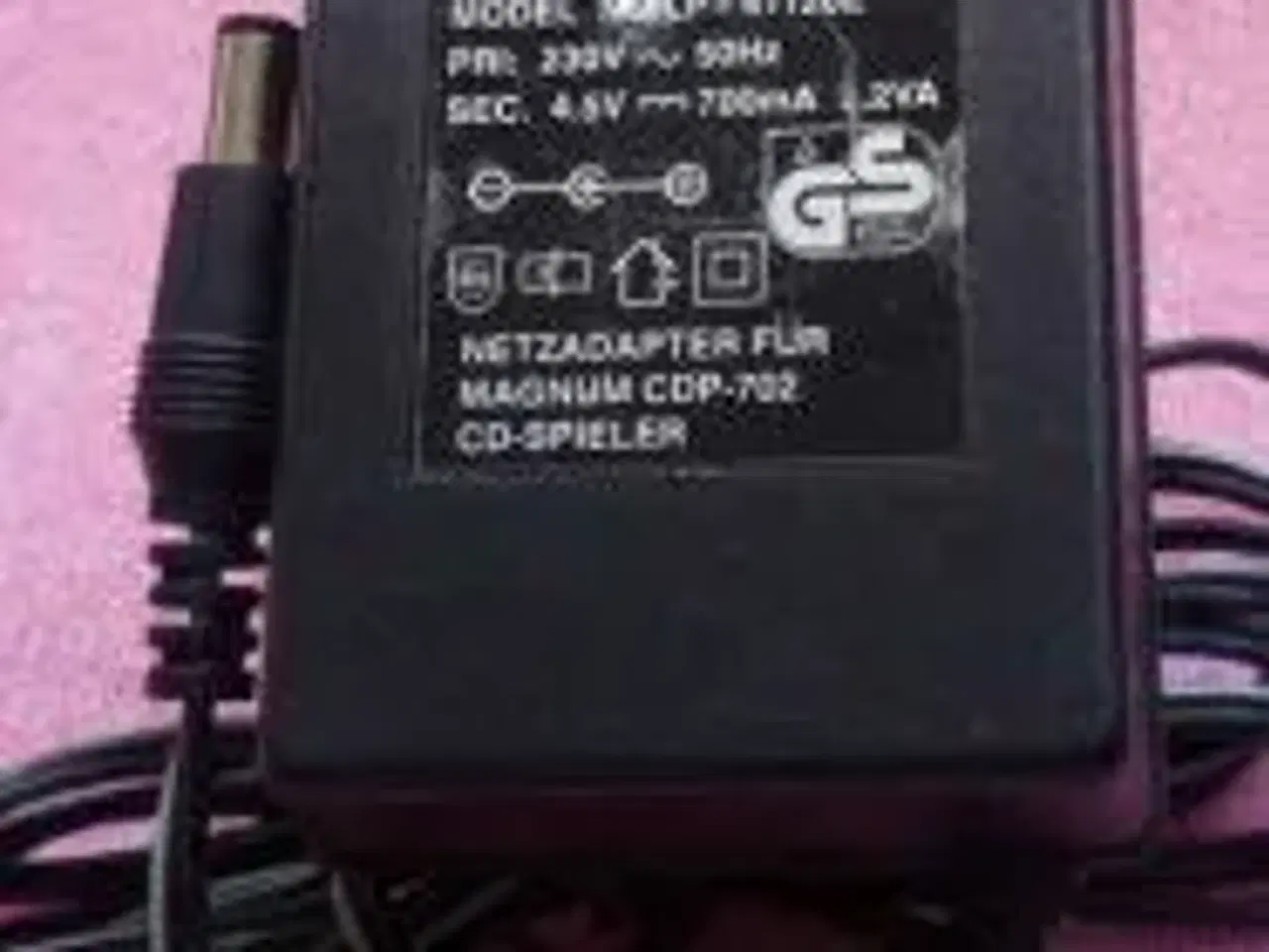 Billede 1 - Strømforsyning AC/DC Adapter 4,5Vdc 700mA 3,2W