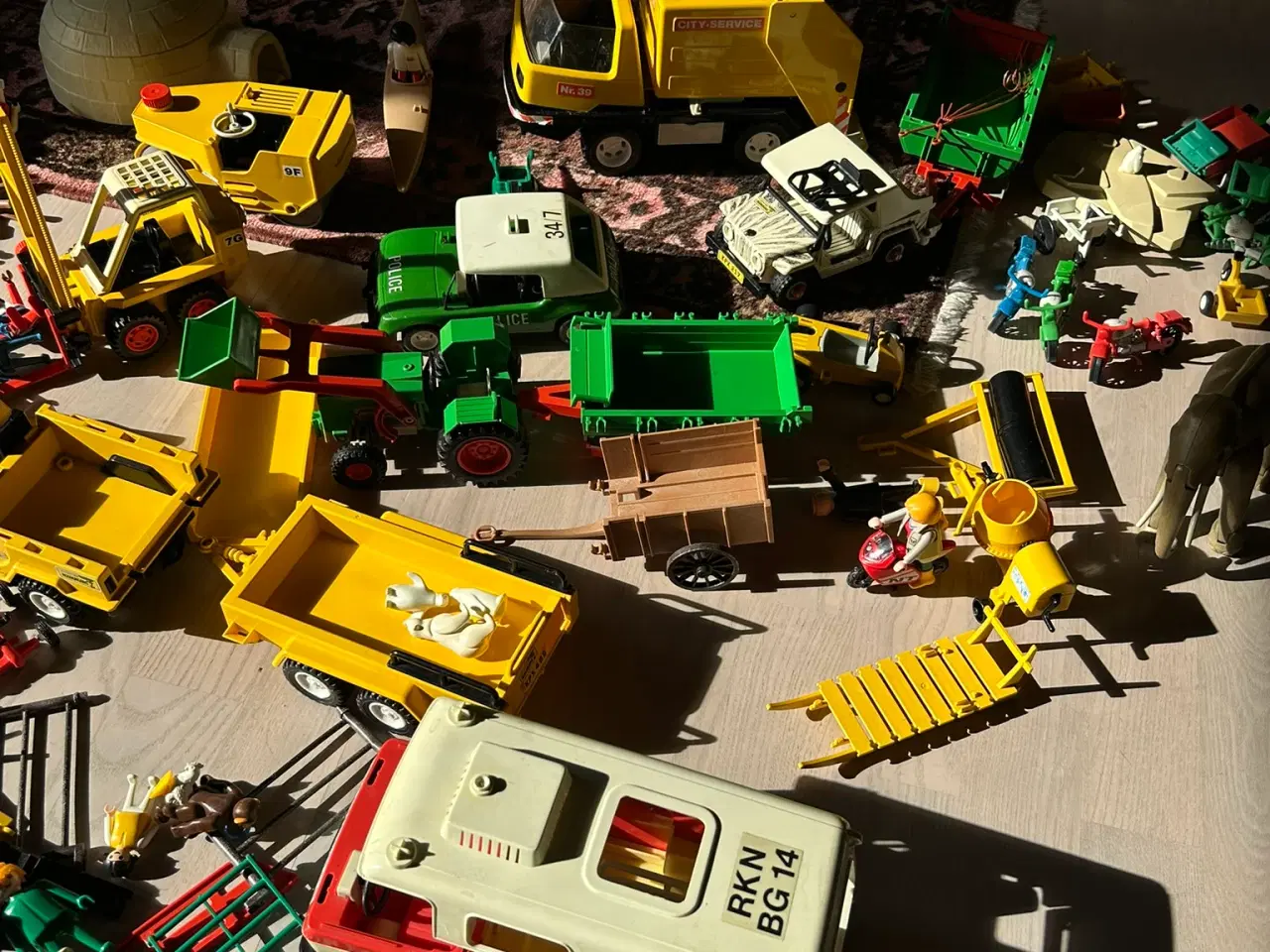 Billede 3 - Playmobil legetøj