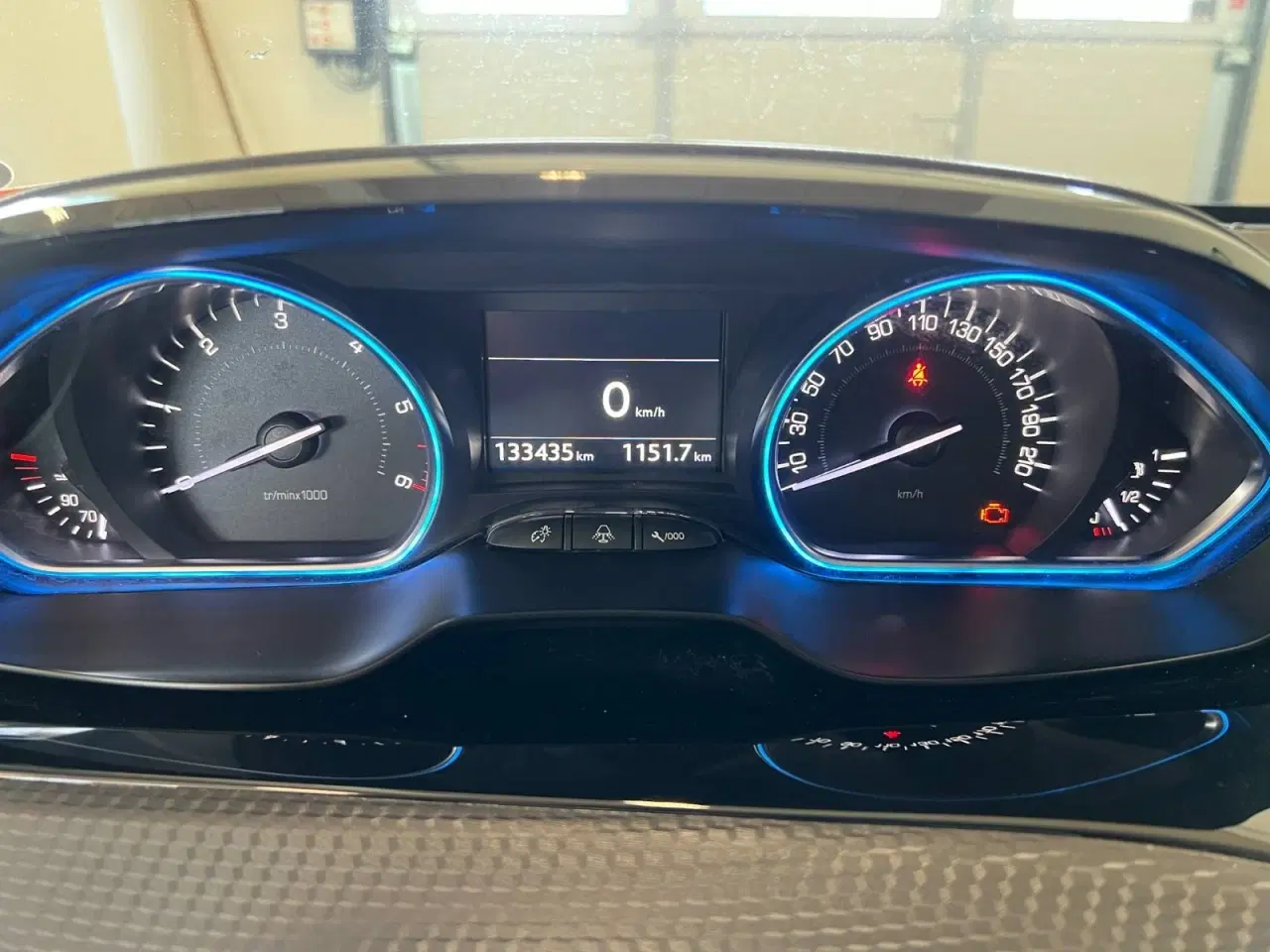 Billede 8 - Peugeot 2008 1,6 BlueHDi 100 Allure