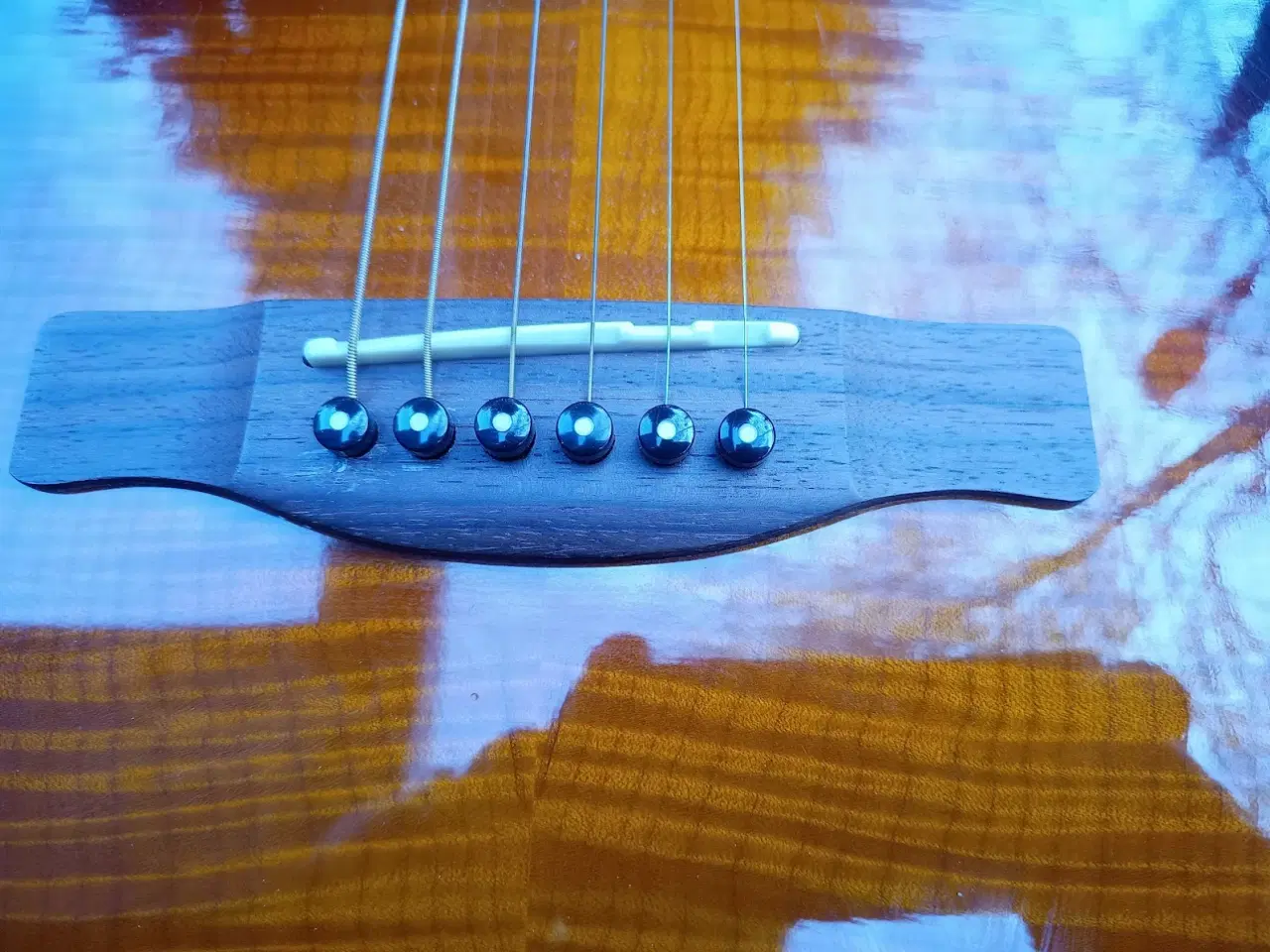Billede 10 -  Fender T-Bucket 300 CE akustisk guitar.