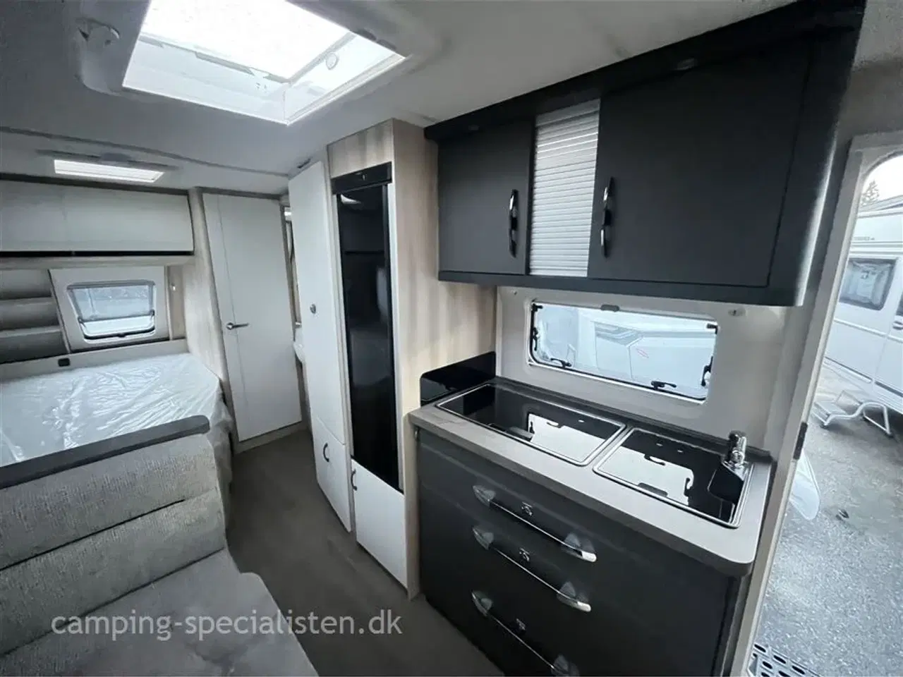 Billede 9 - 2024 - Hobby De Luxe 560 KMFe   Hobby De Luxe 560 KMFe ny model 2024 - kan ses nu hos Camping -Specialisten.dk