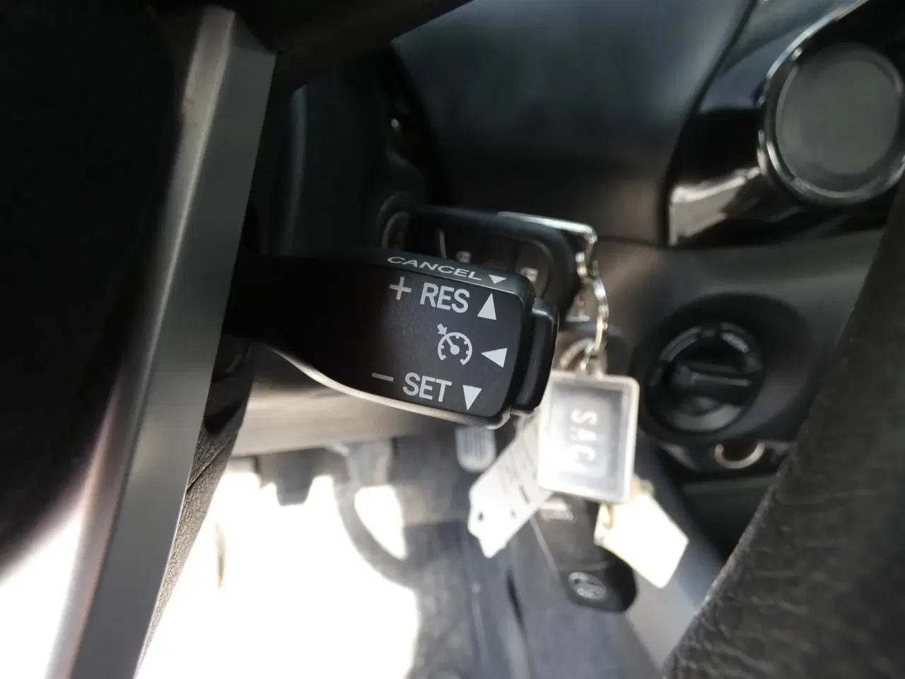 Billede 13 - Toyota HiLux Extra Cab 2,4 D-4D T2 AWD 150HK Pick-Up 6g