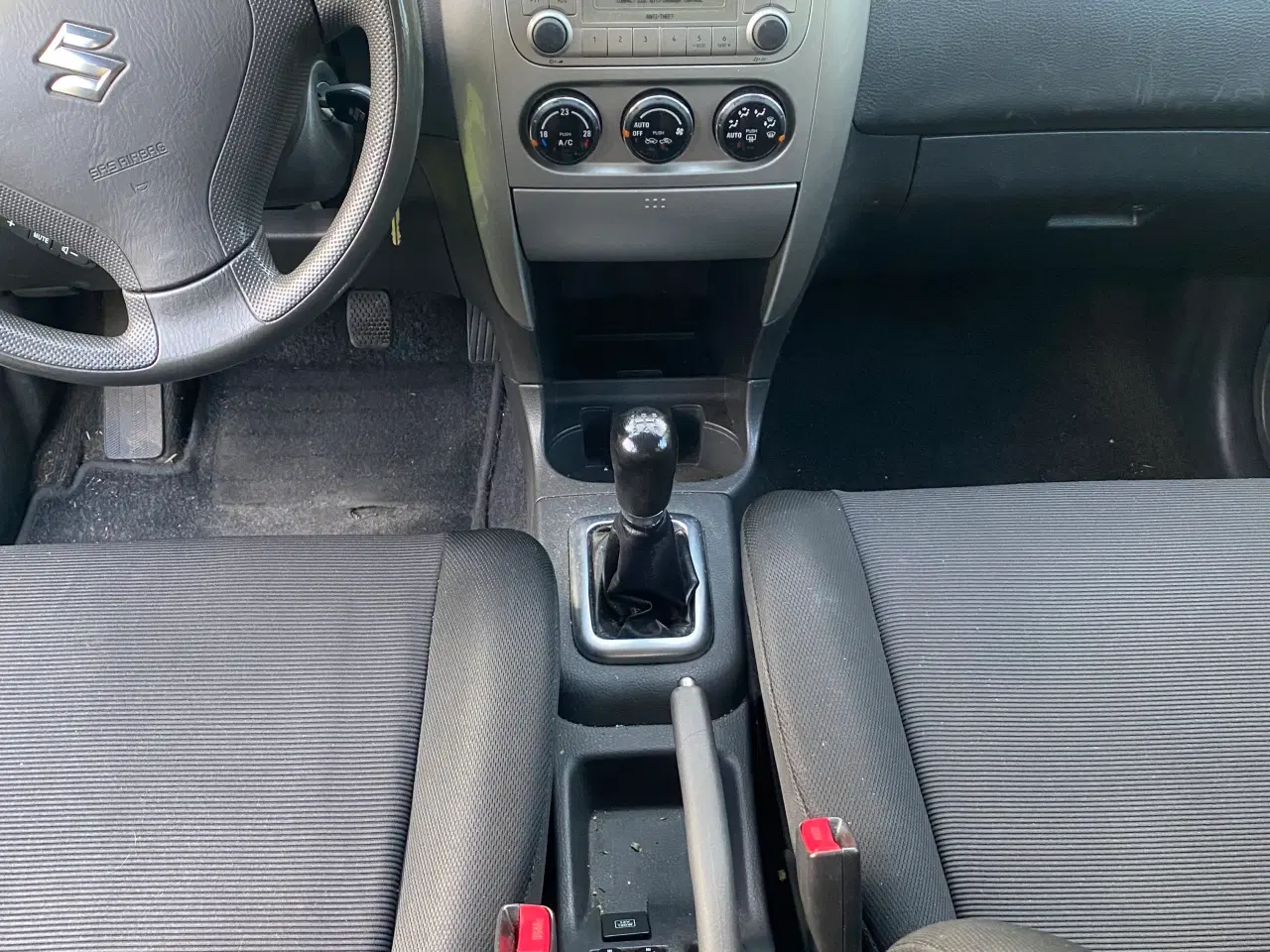 Billede 9 - Suzuki Liana 1.6 L