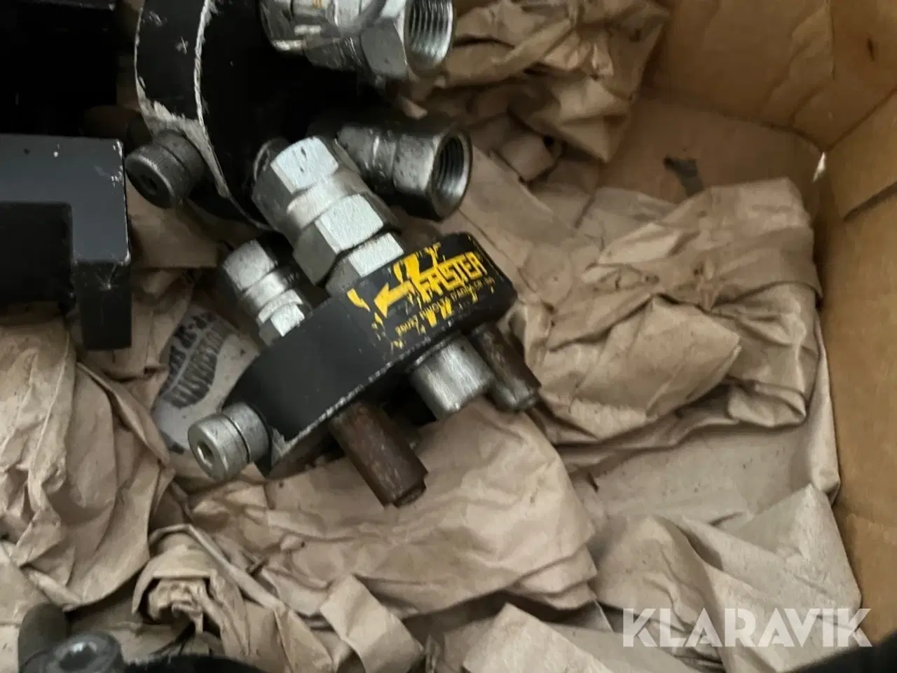 Billede 10 - Lot - Hydraulik, faster koblinger Faster