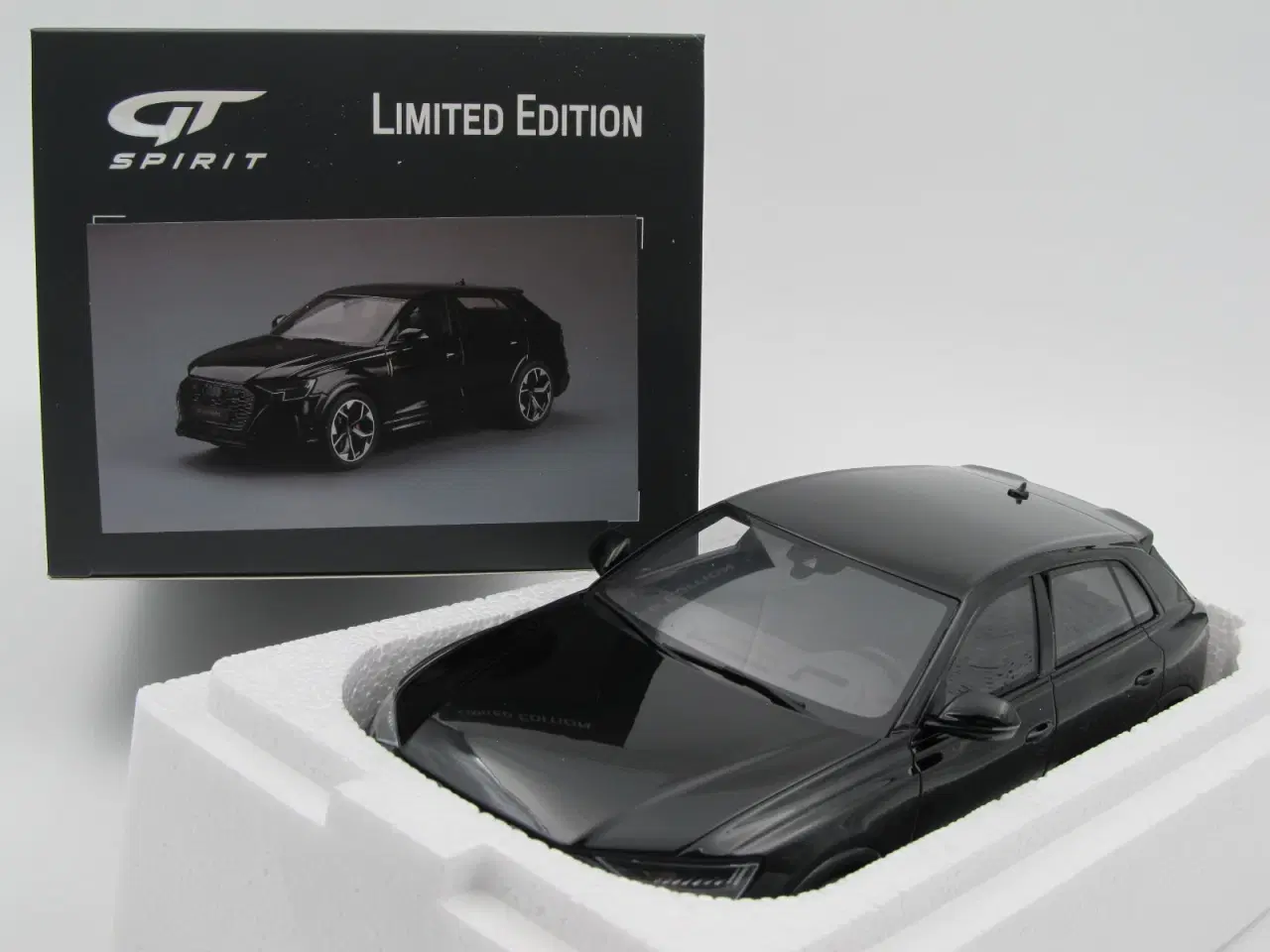 Billede 9 - 2019 Audi RS Q8 Quattro - Limited Edition - 1:18  