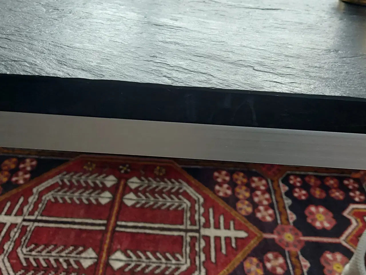 Billede 2 - Sofabord i 25 mm. kløvet skiffer