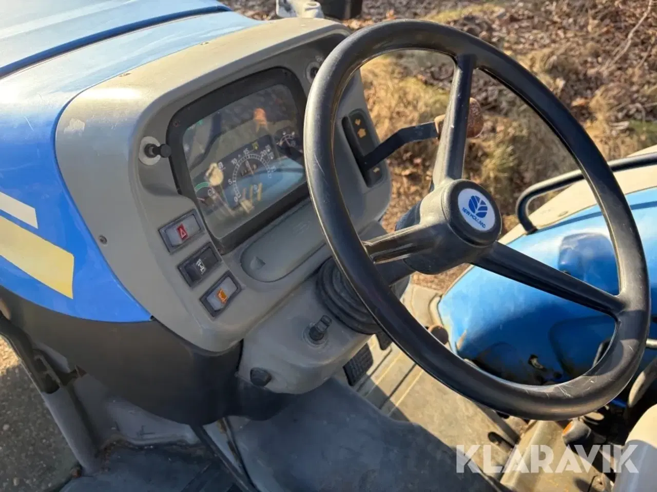 Billede 11 - Traktor New Holland TN60A 8 meter byggelift med kurv