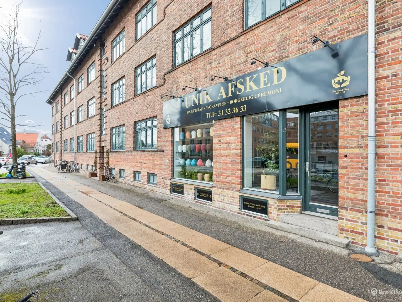 Billede 3 - 55 m² flot butik + højloftet kælder