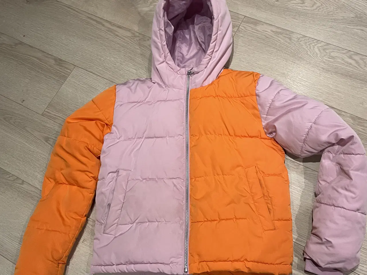 Billede 1 - Fin vinterjakke, str 13 år