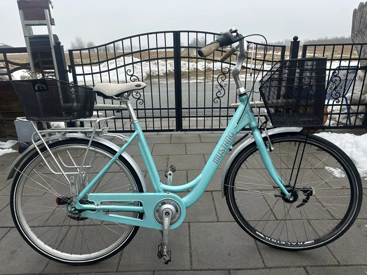 Billede 4 - Købt til 3999 kr 🤑 lækker model