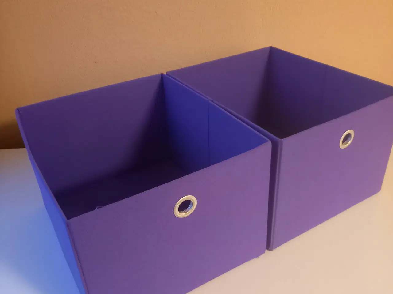 Billede 1 - Opbevaringskasser i lilla