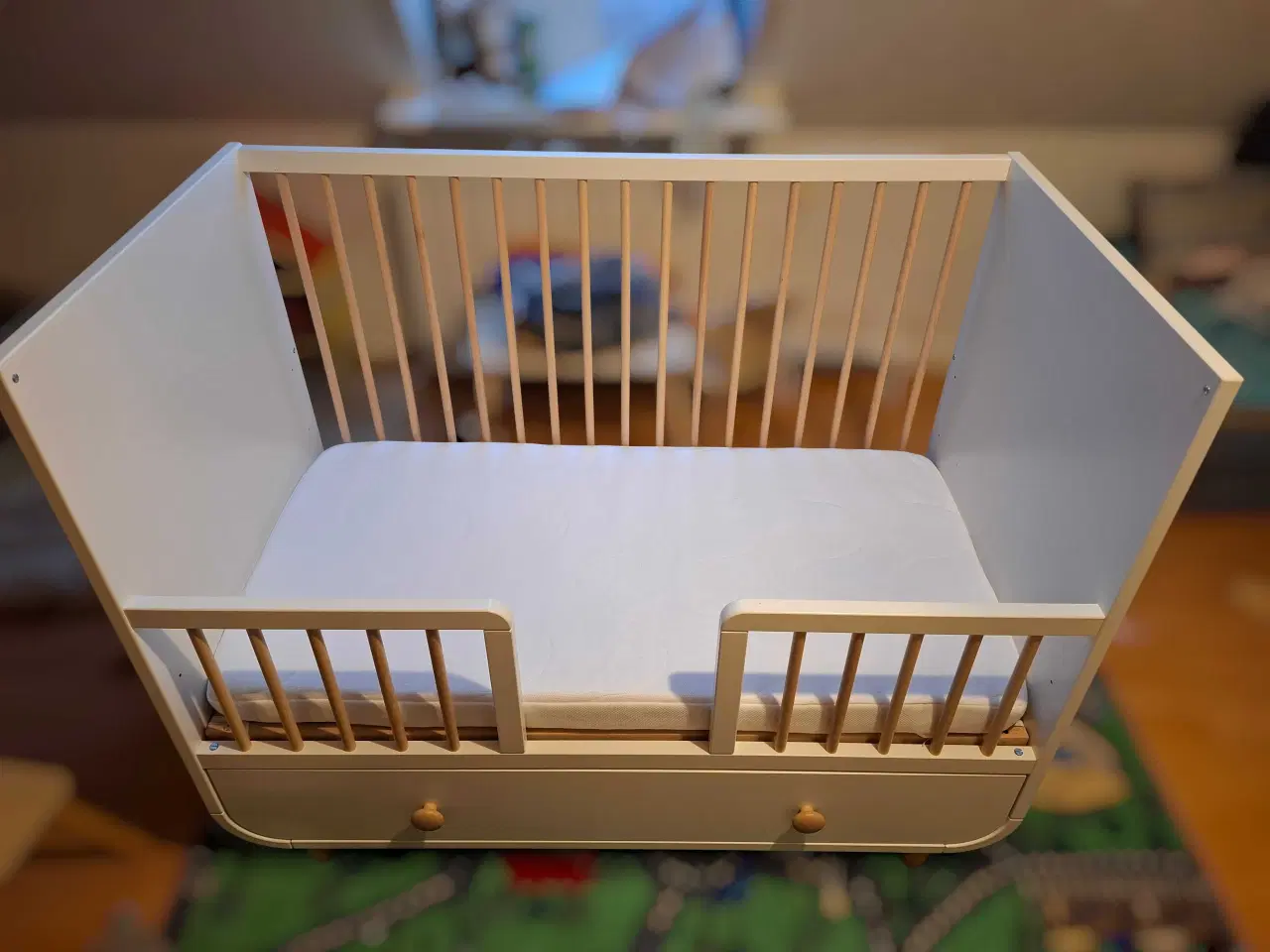 Billede 1 - Ikea MYLLRA tremmeseng 