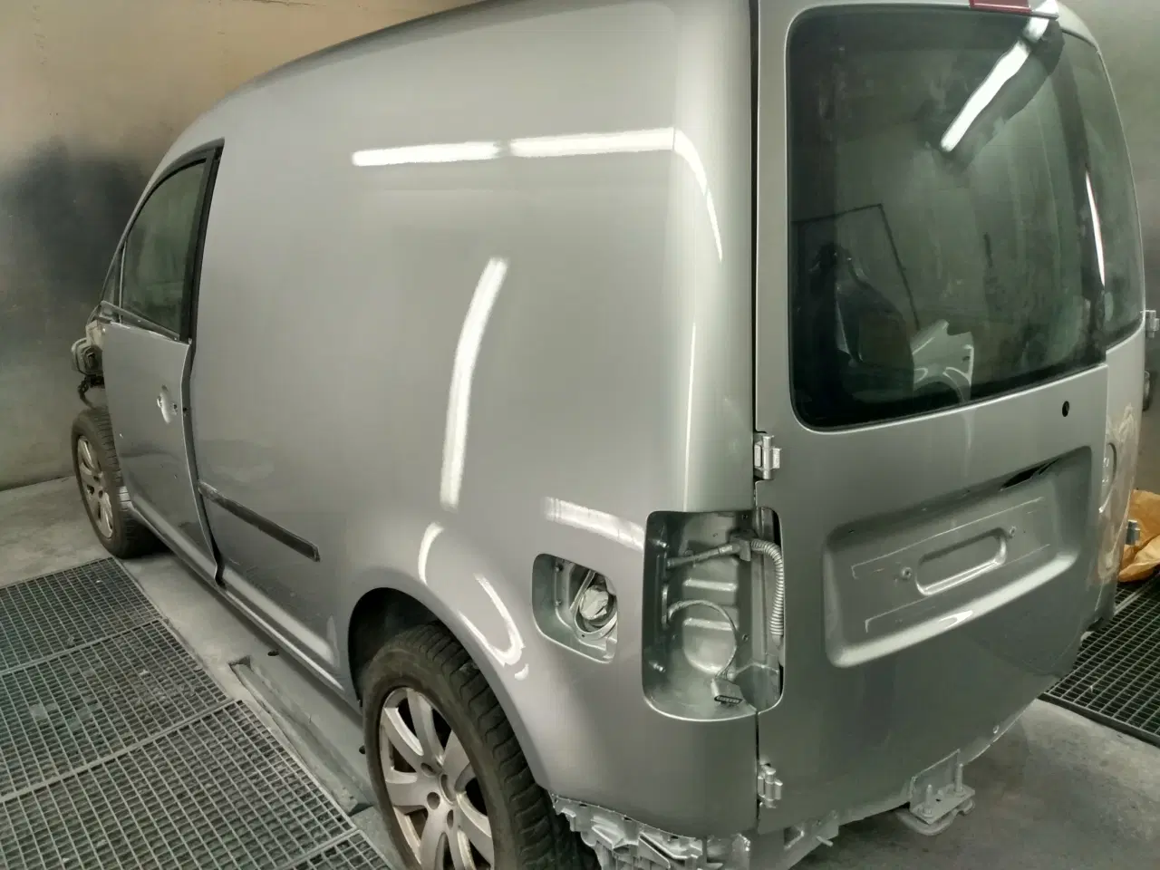 Billede 6 - VW Caddy 1,9. TDI. Nedvejet med patikelfilter