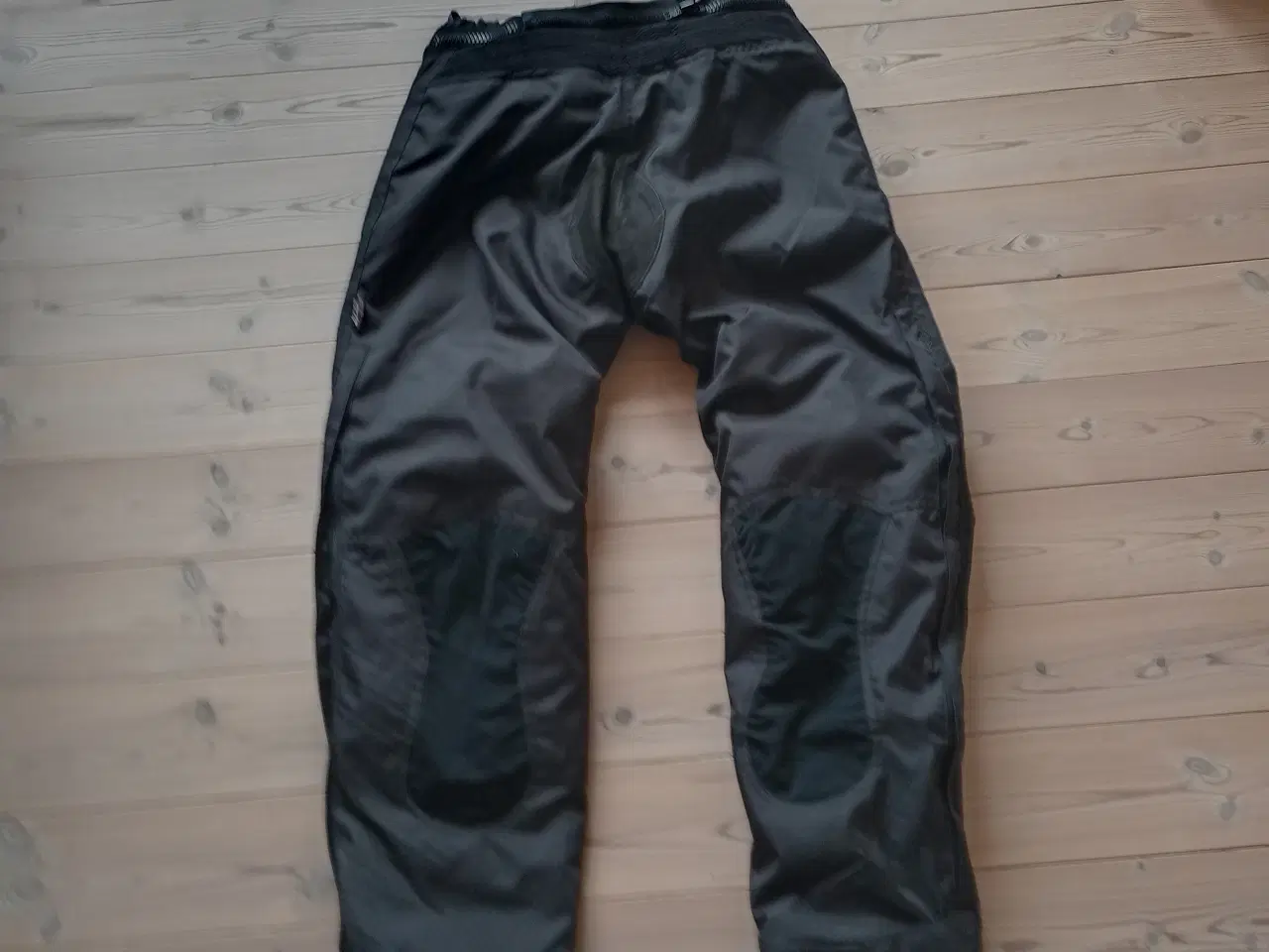 Billede 4 - MC-tøj til dame