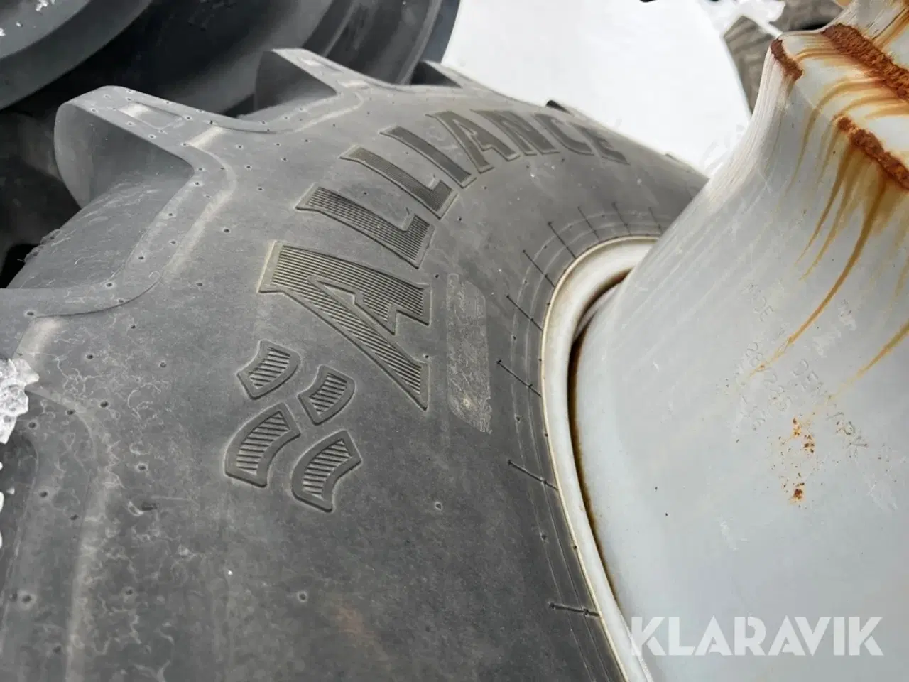 Billede 4 - Tvillinghjul Alliance for 420/85-28 2 styk