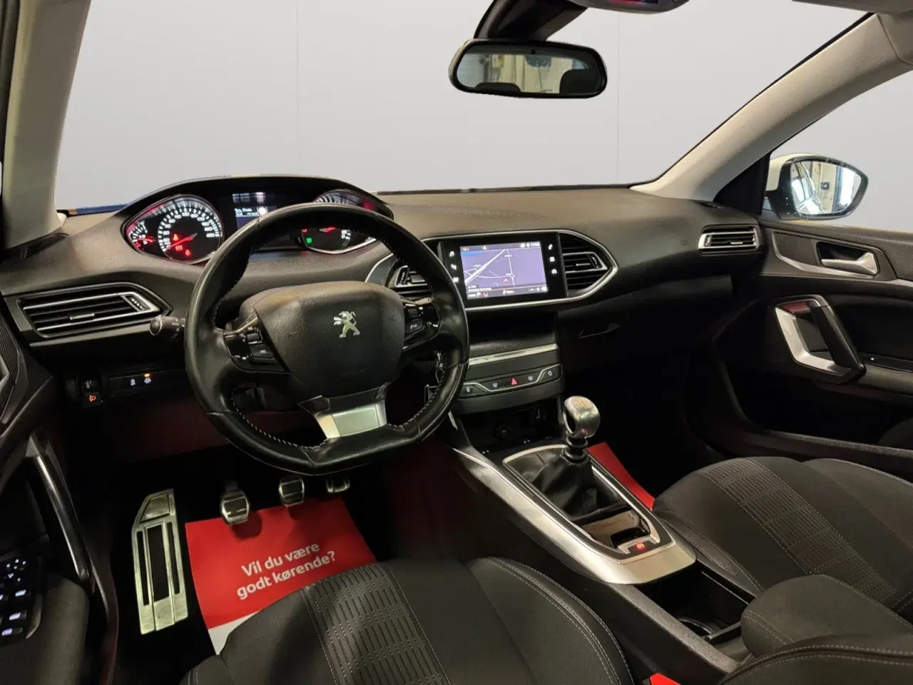 Billede 5 - Peugeot 308 1,6 BlueHDi 120 Selection Sky SW