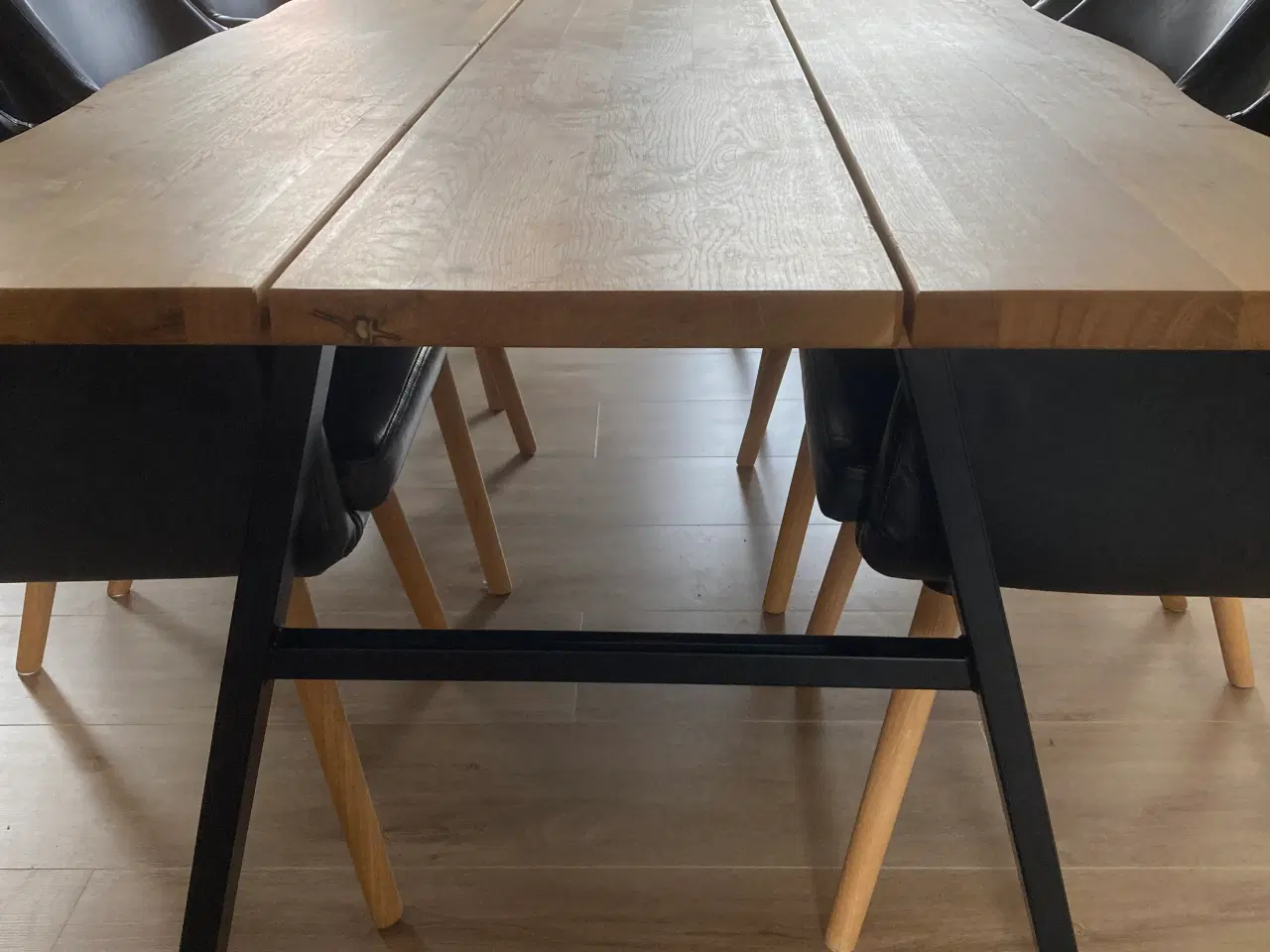 Billede 2 - Massivt Egetræs Plankebord 