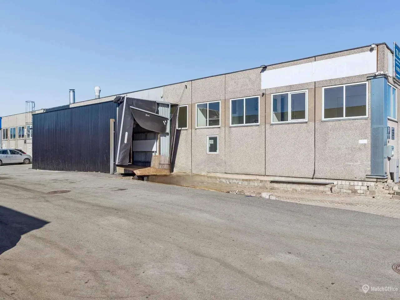 Billede 2 - Taastrup - 843m² til produktion med kølelager og kontor.