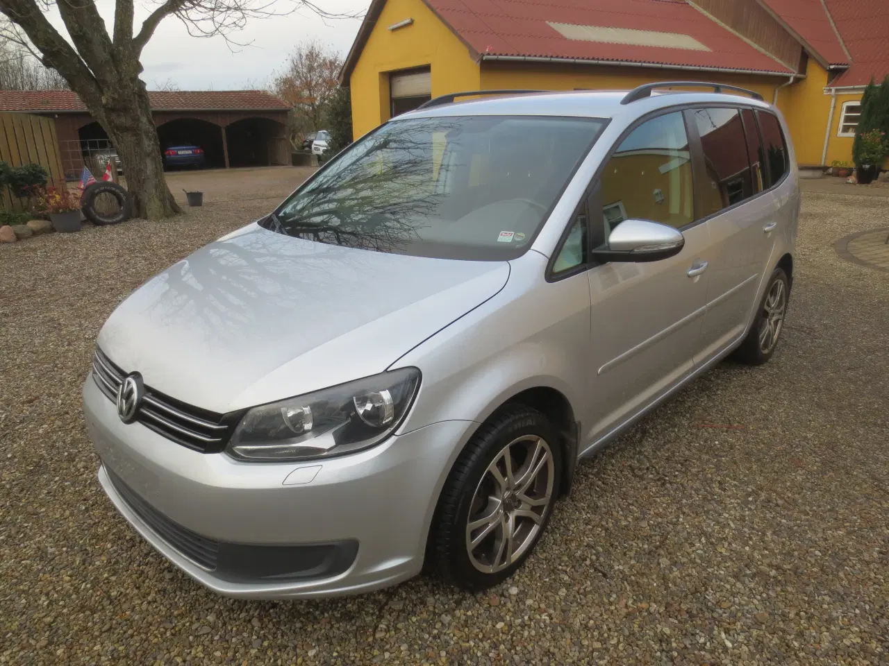 Billede 1 - VW Touran 1.6 TDi 7 Pers. årg 2013. Nysynet. 