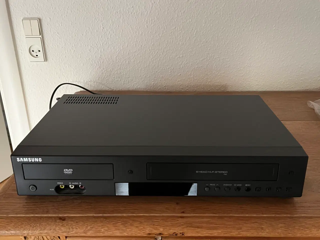 Billede 1 - DVD/VHS afspiller