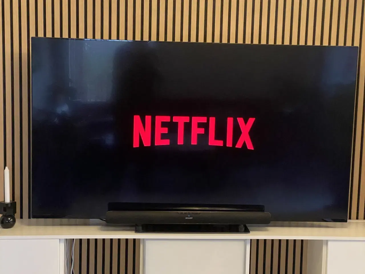 Billede 9 - 70" 4K UHD QLED Android TV med indbygget Chromecas