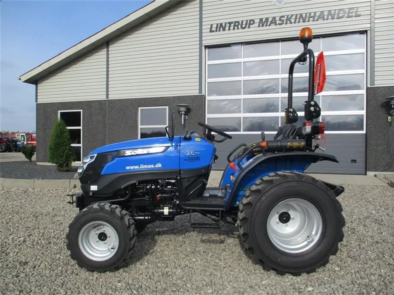 Billede 11 - Solis 26 6+2 gearmaskine med Servostyrring og Industri hjul