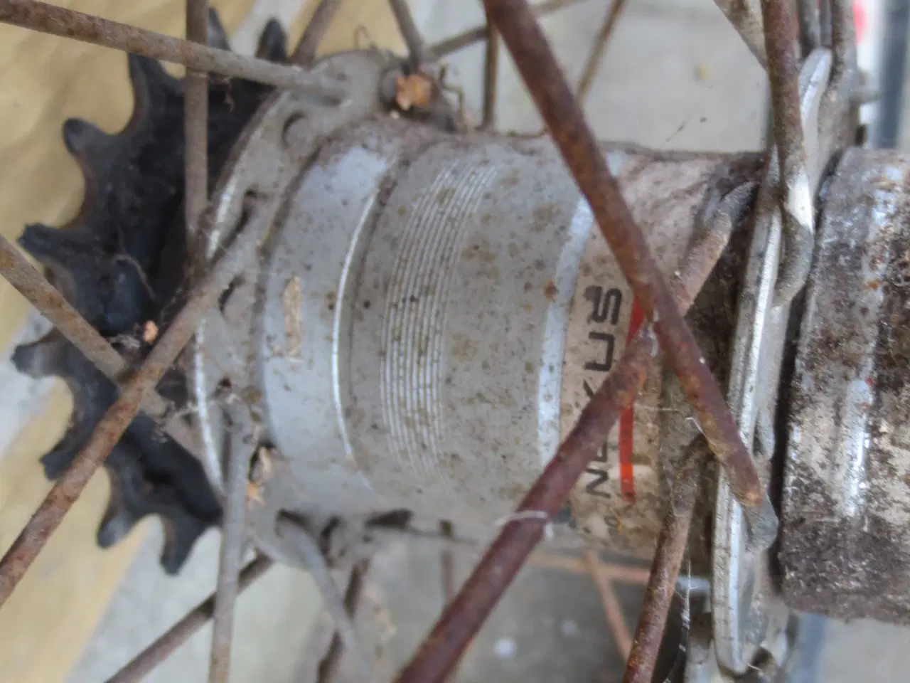 Billede 3 - 1 stk Baghjul 20 tommer med 3 Gear Nexus og dæk