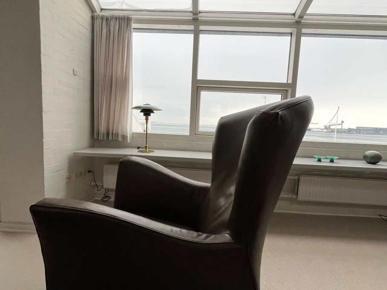 Billede 3 - Montis lænestol inkl. skammel i chokoladefv. læder