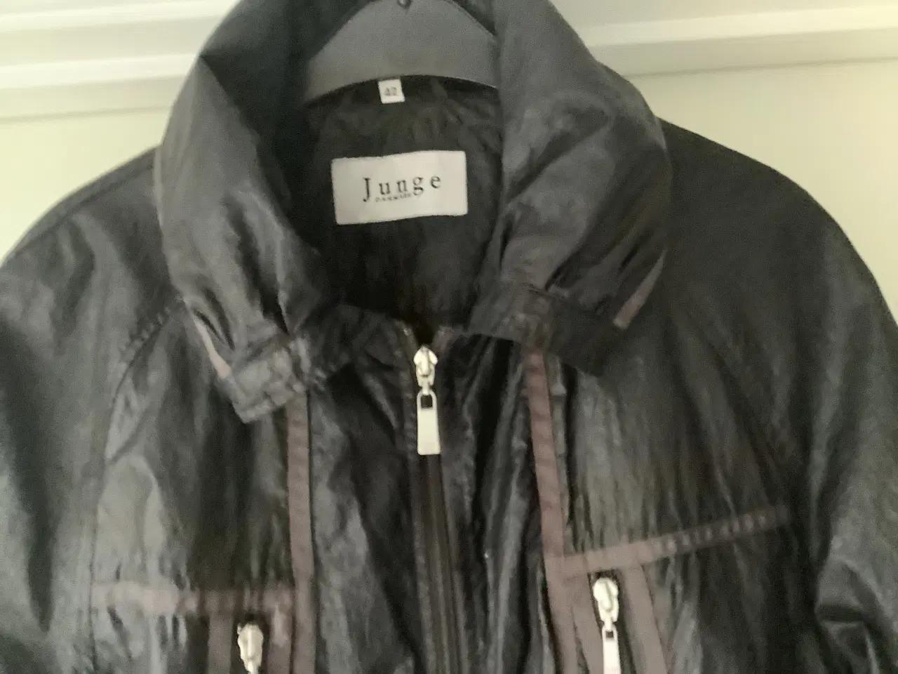 Billede 3 - Dame jakke, str 42 