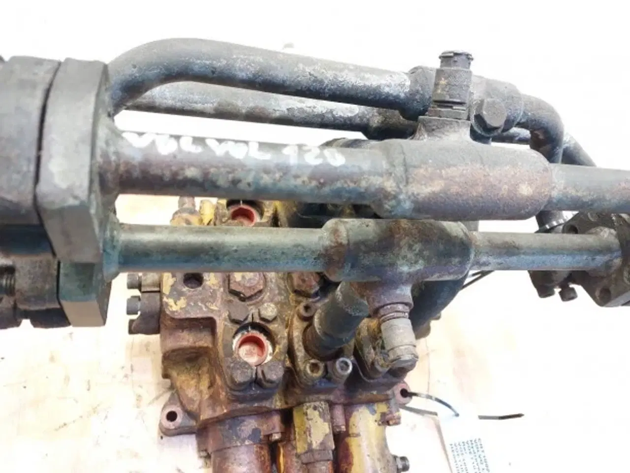 Billede 9 - Volvo L120 Hydraulikventil VOE11018502