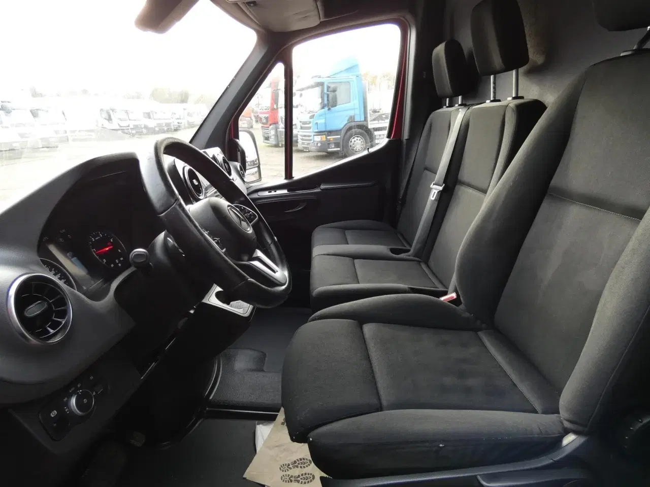 Billede 9 - Mercedes-Benz Sprinter 314 2,1 CDI A2 H2 RWD 7G-Tronic 143HK Van Aut.