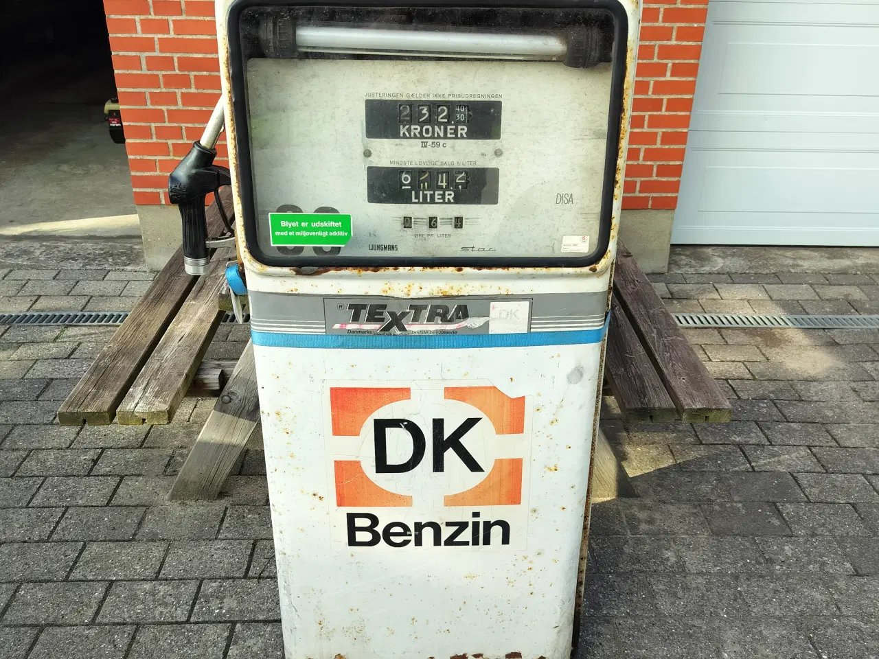 Billede 2 - Benzin og Diesel stander.