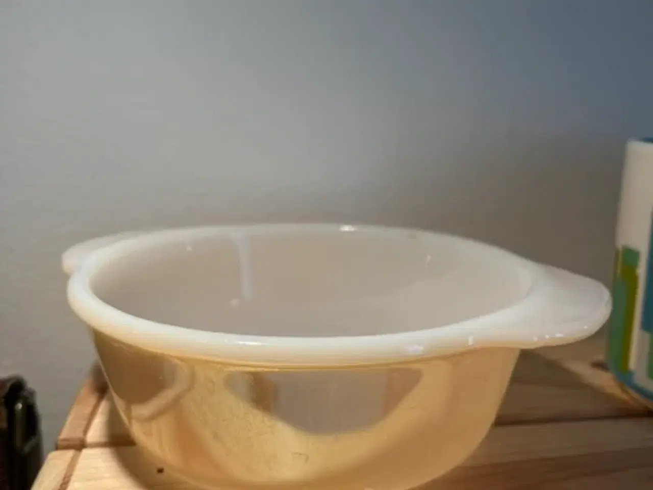 Billede 1 - Smuk vintage Fire-King skål i Peach Lustre