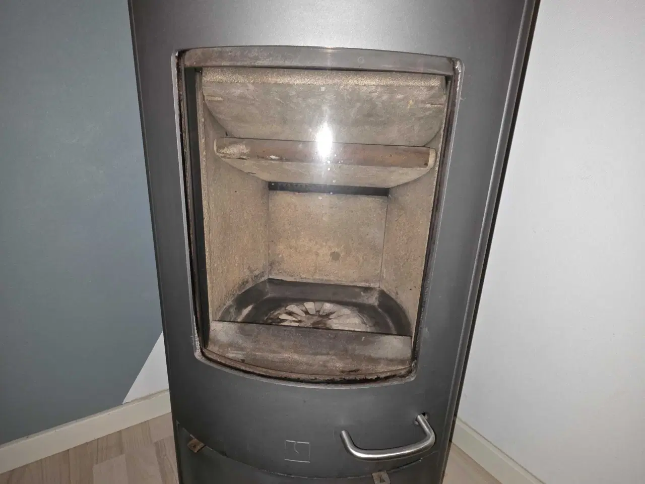 Billede 4 - Pæn god brændeovn