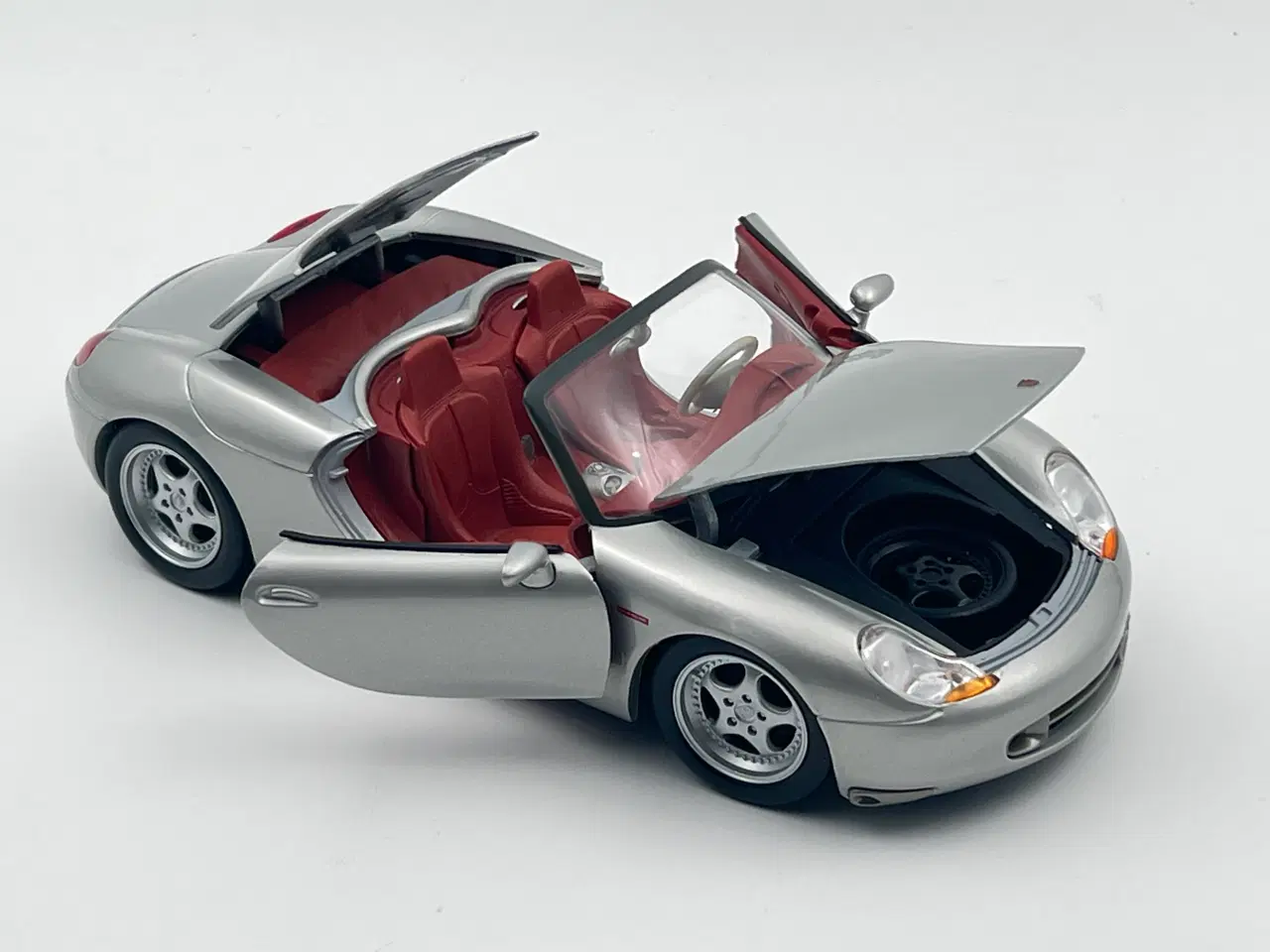 Billede 4 - 1996 Porsche Boxster Cabriolet (986) - 1:18