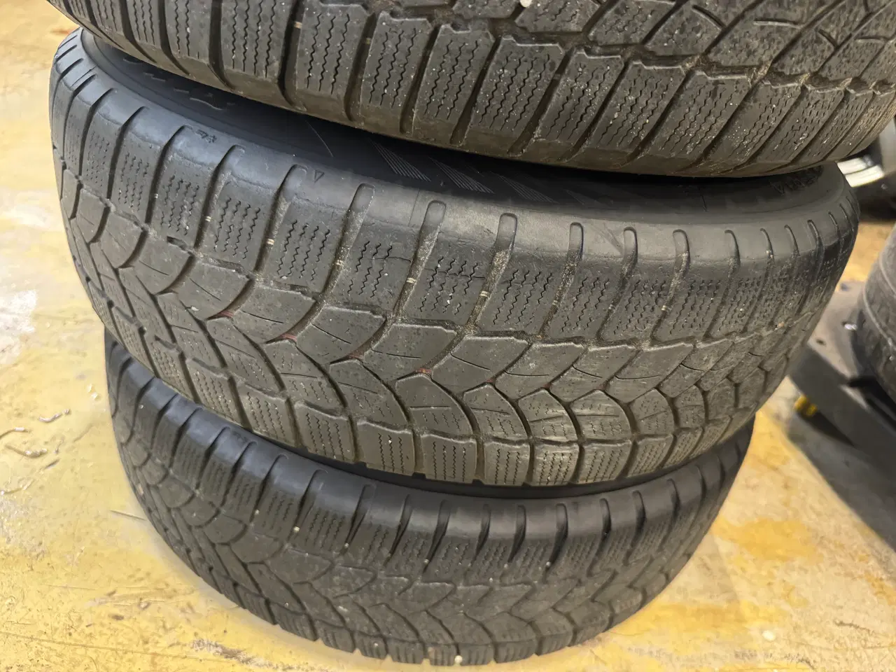 Billede 6 - 4x100 vinterhjul Aygo c1 107