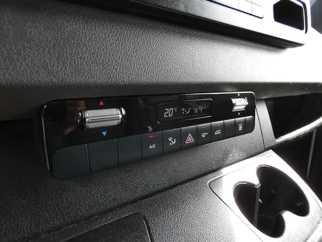 Billede 11 - Mercedes-Benz Sprinter 319 3,0 CDI A2 H2 RWD 190HK Van 6g
