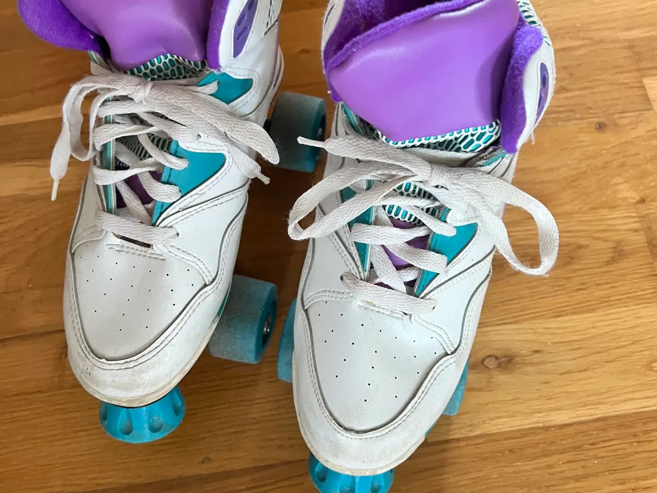 Billede 1 - Rulleskøjter til børn str. 29