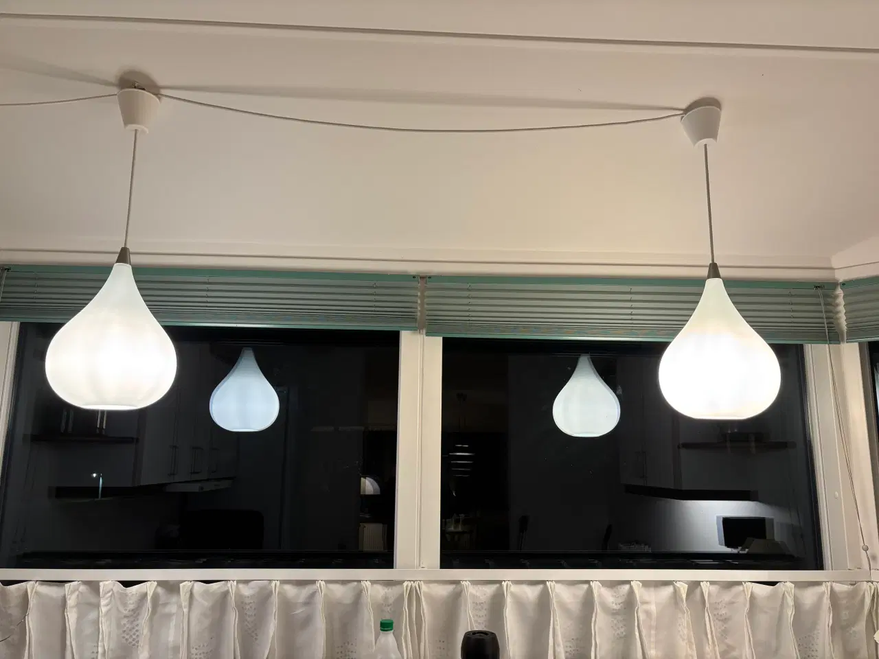 Billede 1 - Drops Pendel Ø23 Opal - Halo Design