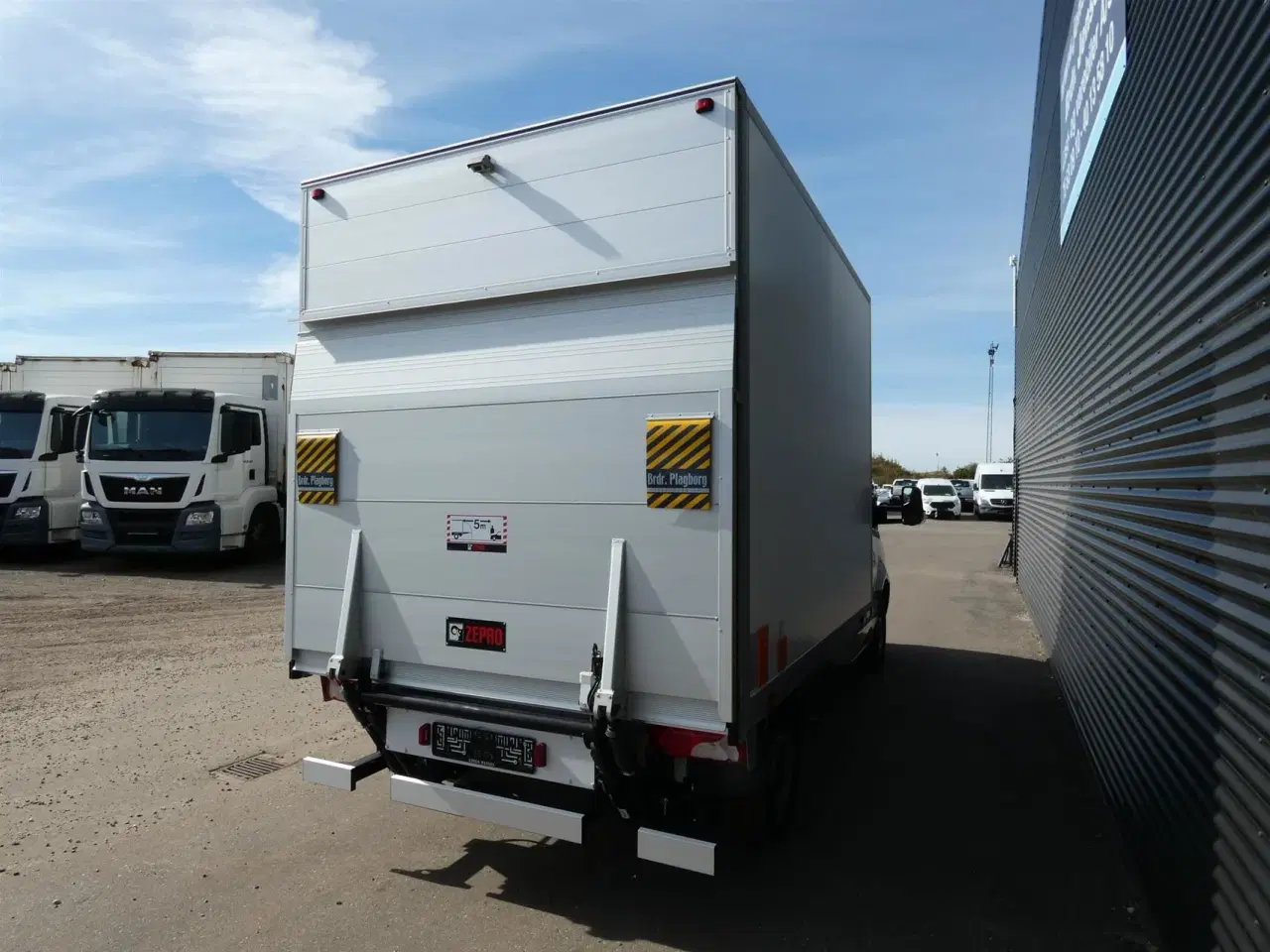 Billede 8 - Mercedes-Benz Sprinter 317 2,0 D BROBIL MED ÅBENBAR SIDE RWD 9G-Tronic 170HK Ladv./Chas. Aut.