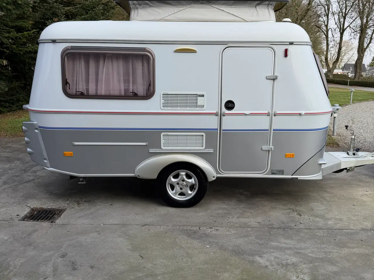 Billede 18 - Touring med hævetag -toilet