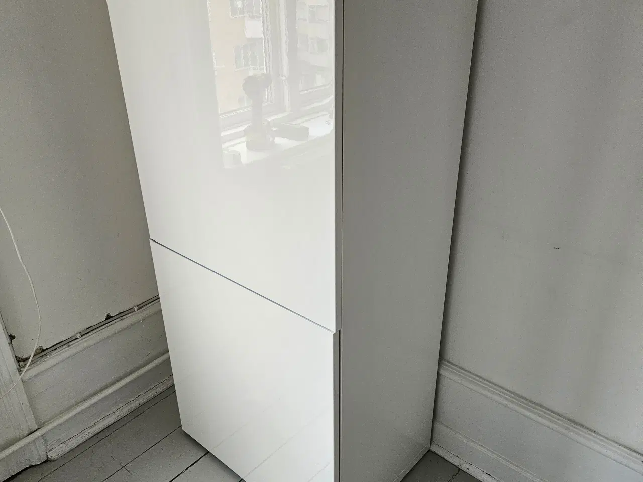 Billede 1 - Ikea skabe gives væk