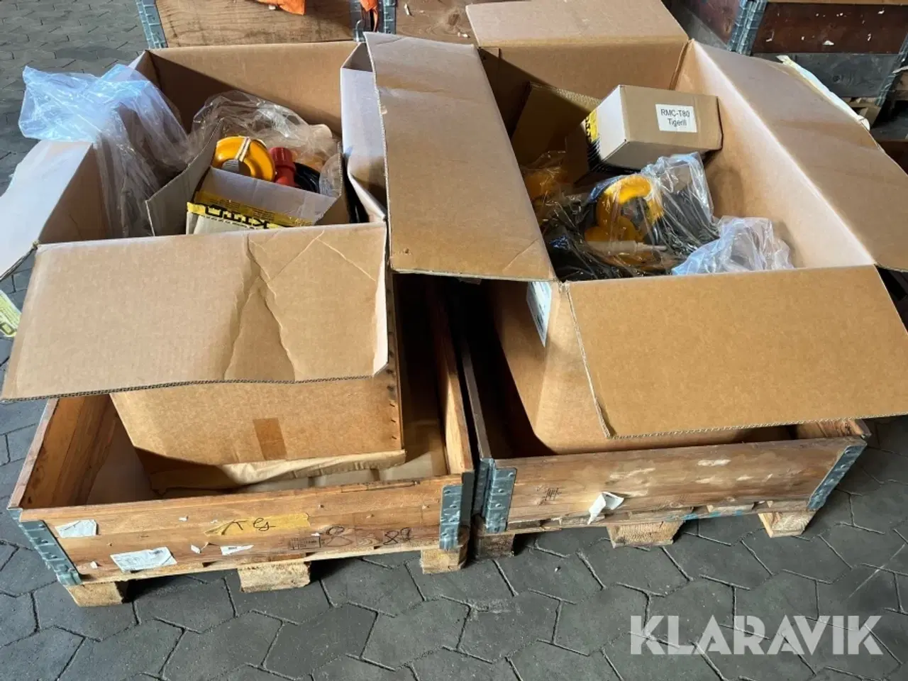 Billede 3 - Elektriske kædehejs Kito 2,5T 2 styk - ubrugte