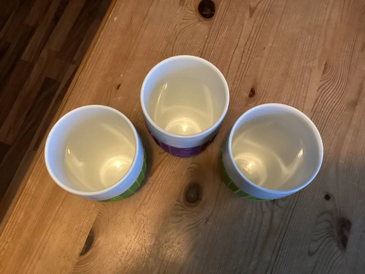 Billede 2 - Bodum Krus, Osteklokke, Porcelæns Knager, Og Mere.