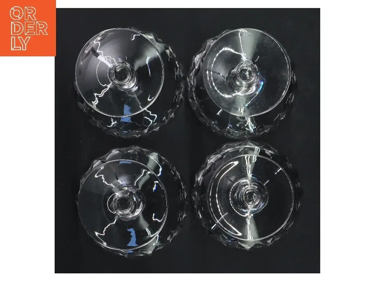 Billede 2 - Champagneglas sæt (str. 4 stk Ø 9 cm længde 12 cm)