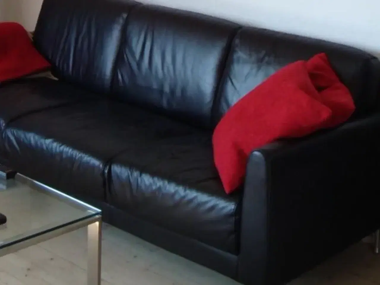 Billede 1 - Sofa i læder (Ikea)