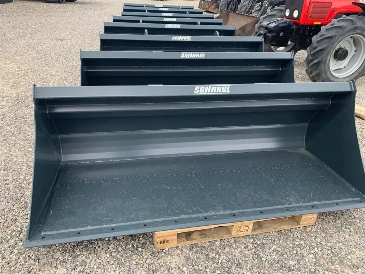 Billede 6 - Manitou NY SKOVL 240CM