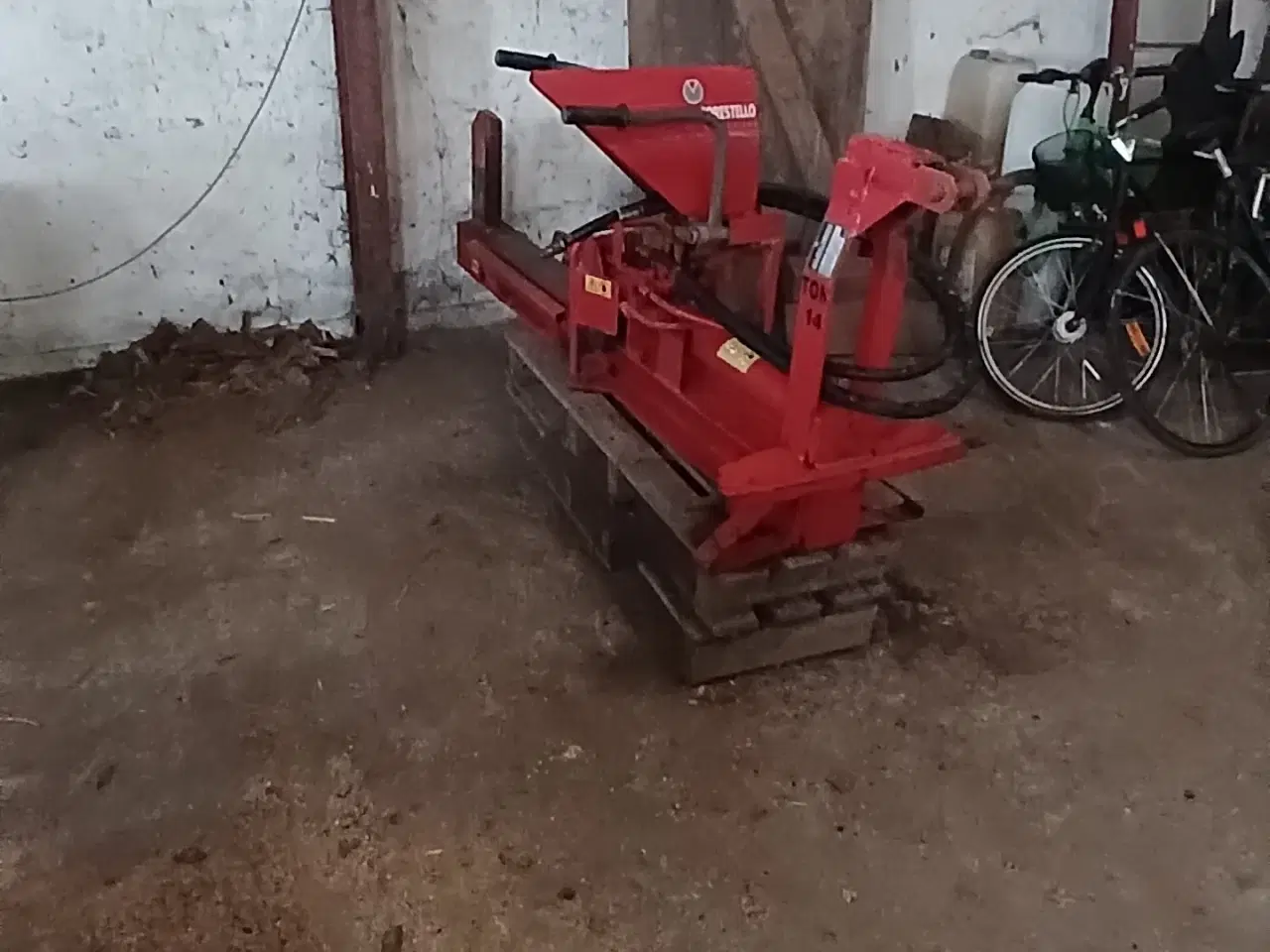 Billede 2 - Brændekløver til traktor