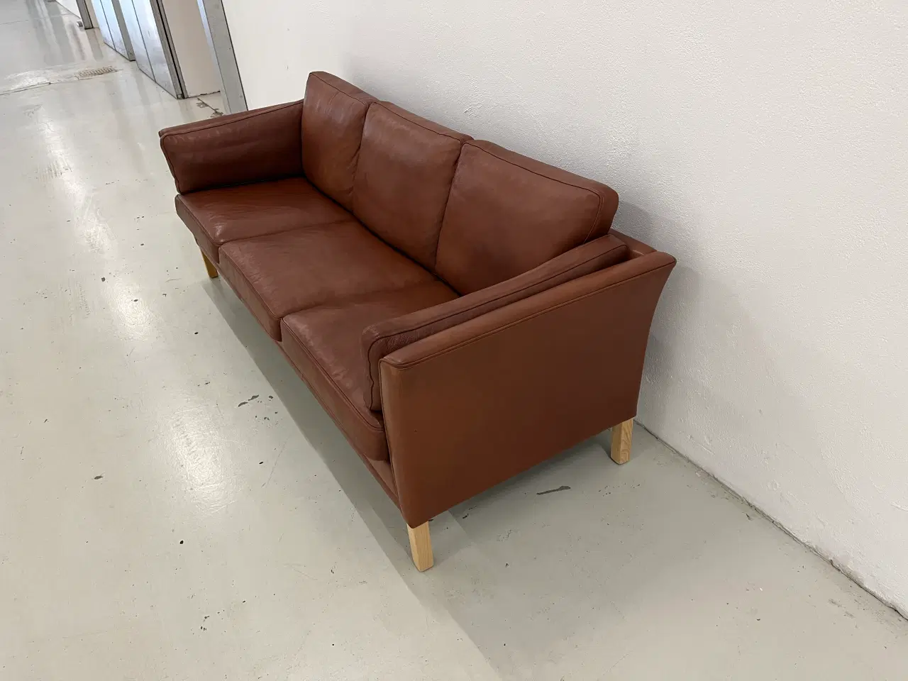 Billede 8 - Mogens Hansen MH2225 3 Pers.Sofa i cognac læder.